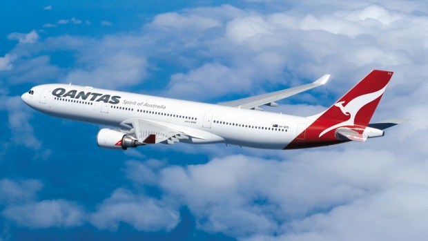 Sydney to Singapore on a Qantas A330-300.