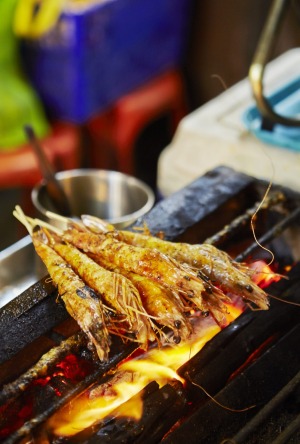 Street food in Boon Tat Street.