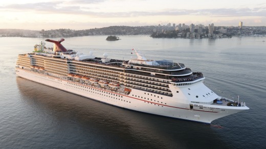 The Carnival Legend arrives in Sydney.