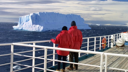 Sailing Antarctica with Chimu Adventures.