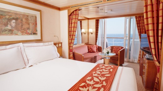 Deluxe (and Concierge) suite on Seven Seas Mariner.
