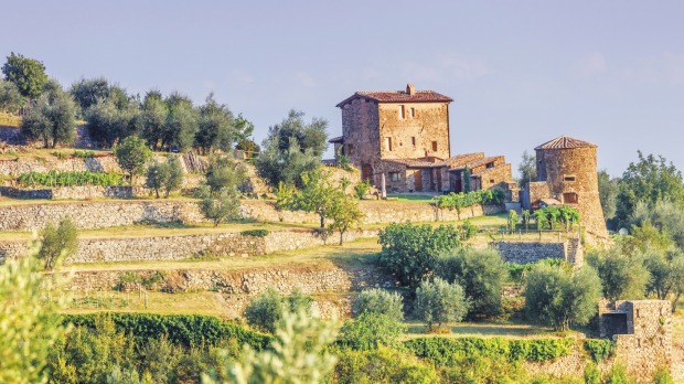 Spending a European summer in an Italian villa doesn't have to send you broke.