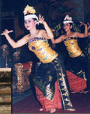 Indonesian dancers