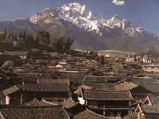 Houses and Mountains in Lijiang