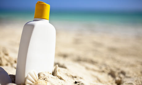 How to stay safe in the sun this summer (iStock)