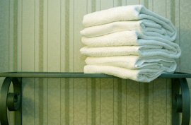 towels bench