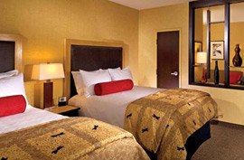 cambria suites guestroom