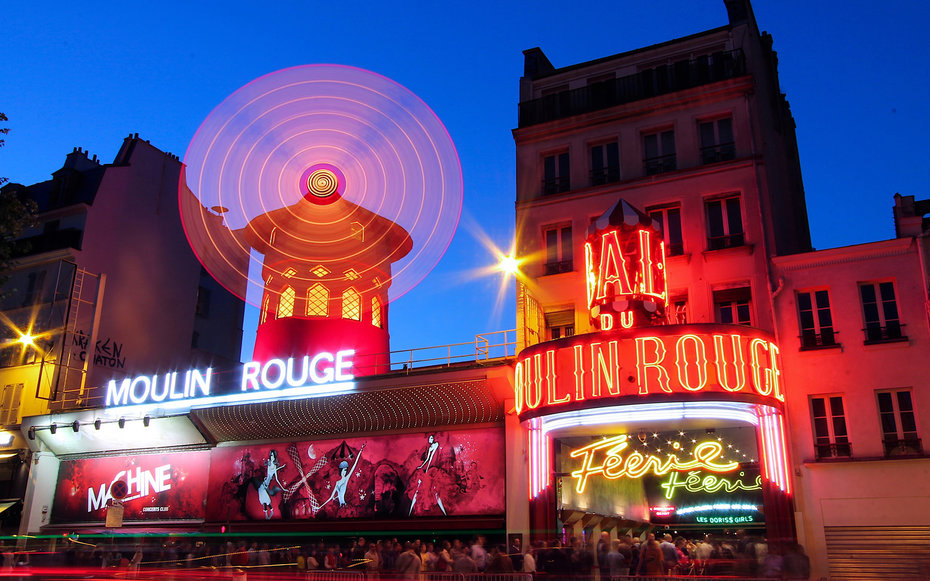 Moulin Rouge in Paris