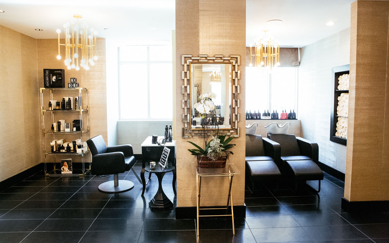 Rachel Zoe’s DreamDry Salon Opens at the Waldorf Astoria Chicago