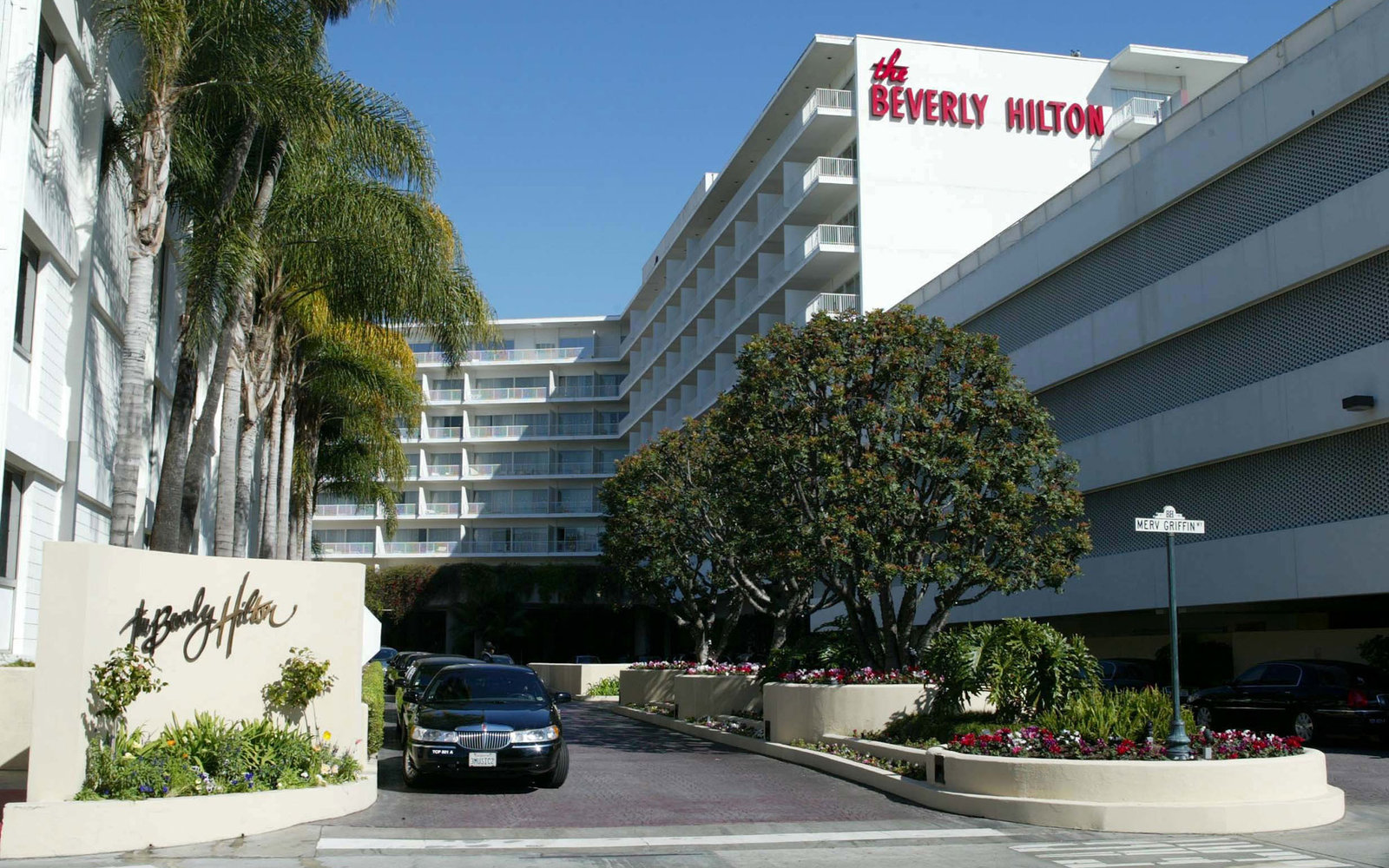 C4D16F Beverly Hilton Hotel Los Angeles, America. Image shot 2008. Exact date unknown.