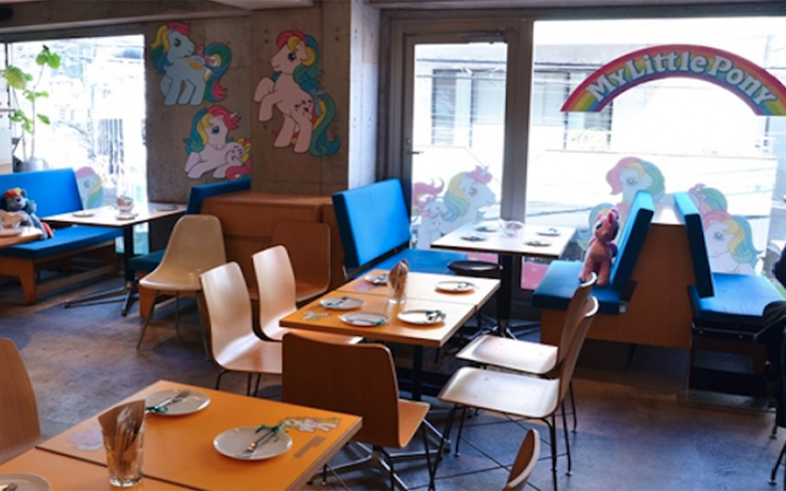 my little pony cafe