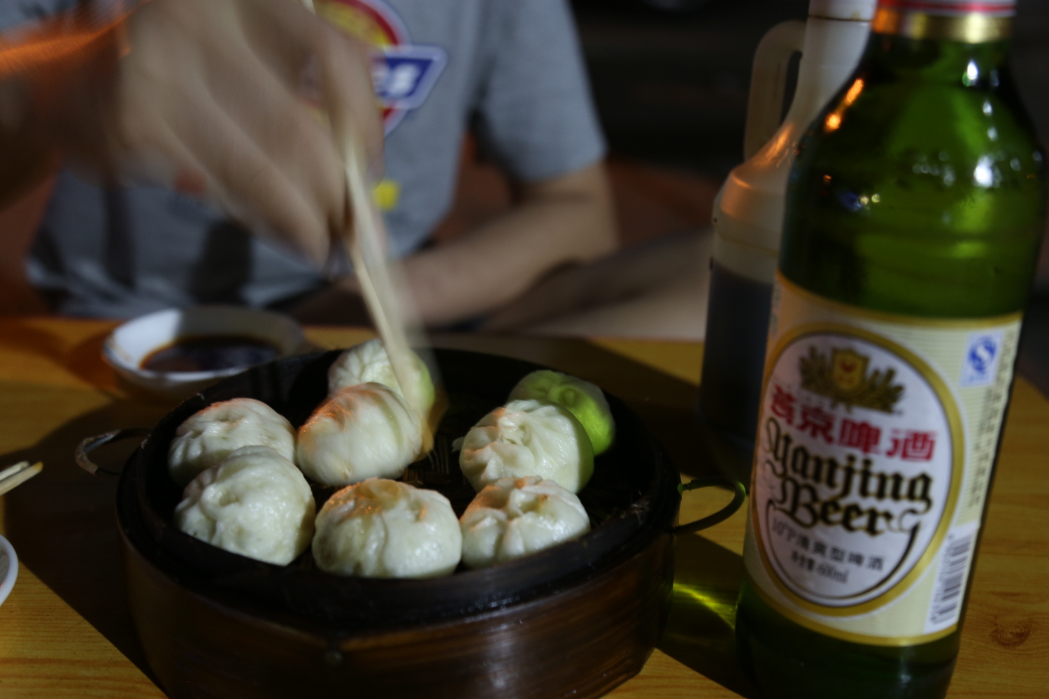 Dumplings and beer: a perfect cheap dinner. Image by Agang-yargyi / londoninfopage