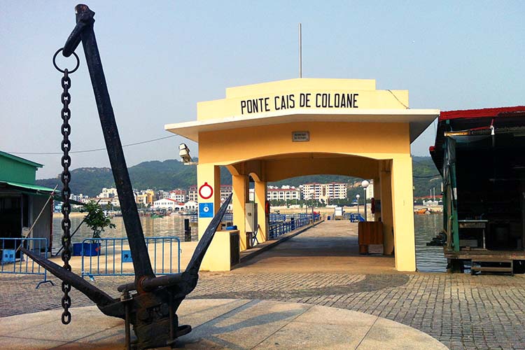 Ponte Cais, Coloane's historic pier. Image by Piera Chen / londoninfopage