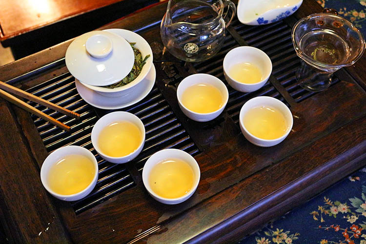 Traditional tea at Suwei Cha Hao. Image by Qin Xie / londoninfopage
